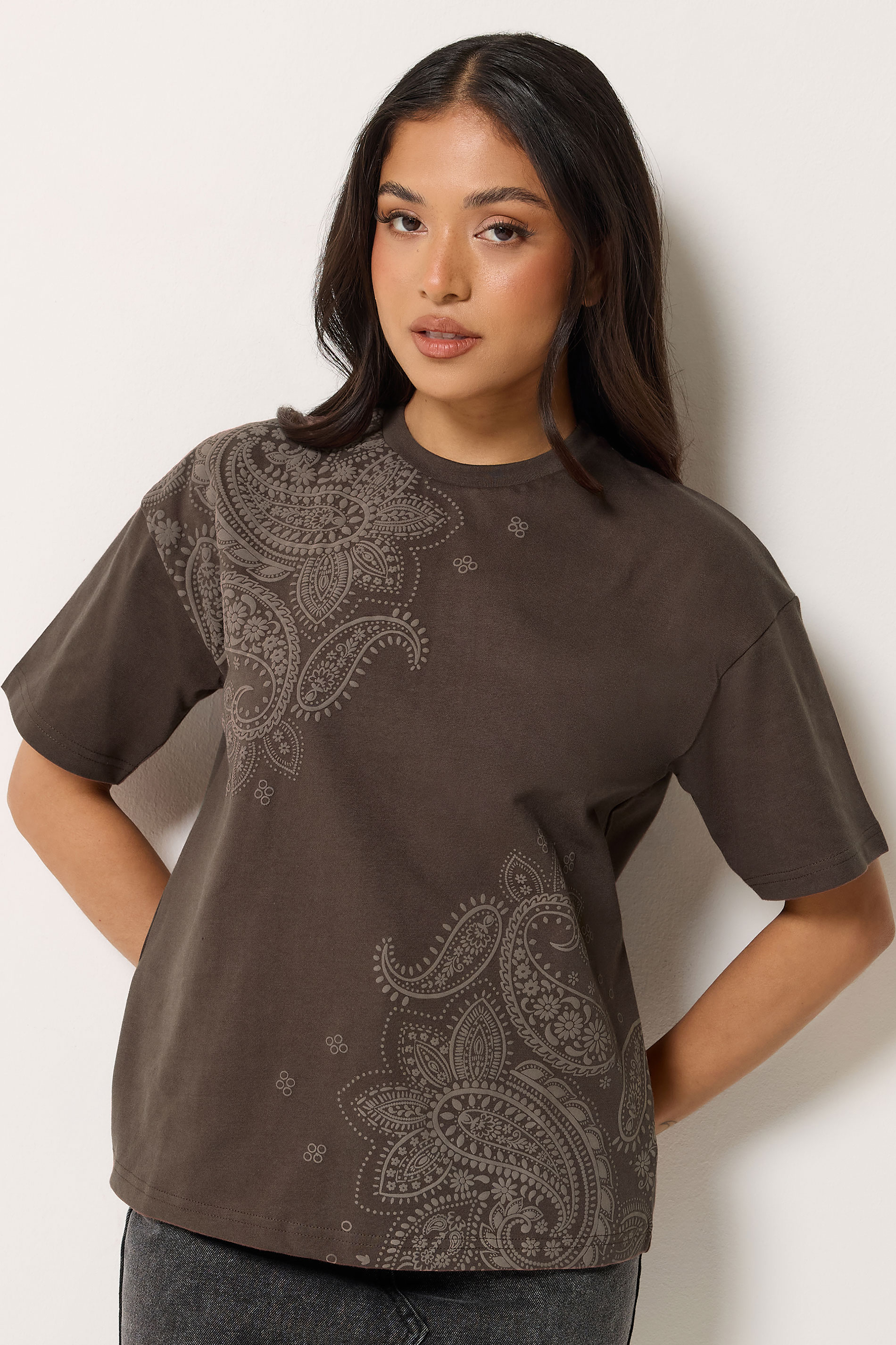 Pixiegirl Women's Brown Petite Chocolate Paisley Cotton Tshirt Size 8