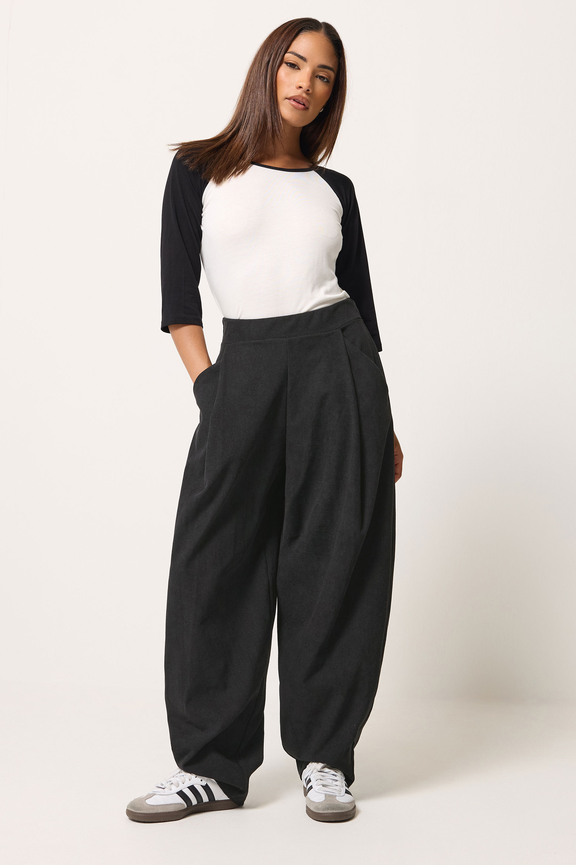 Pixiegirl Women's Black Petite Cord Barrel Trousers Size 10