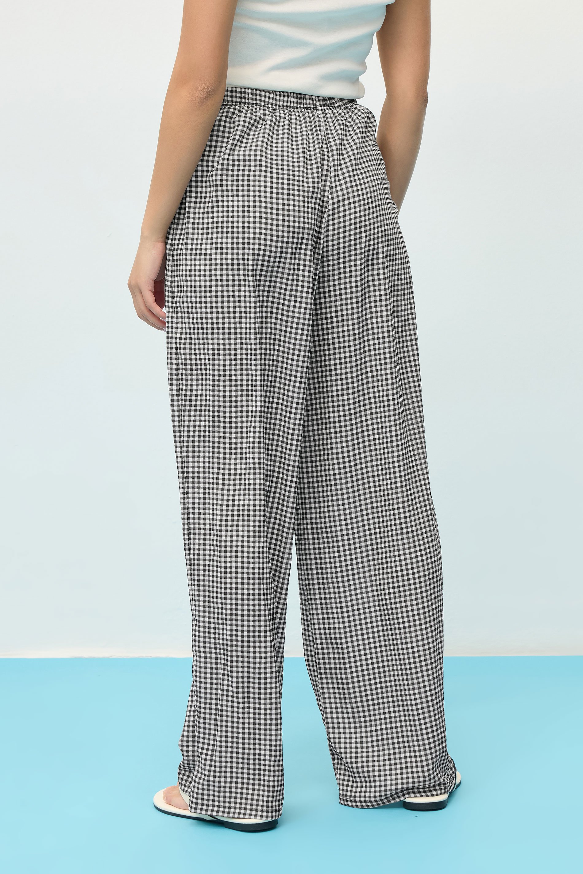 PixieGirl Petite Women's Black Gingham Wide Leg Trousers | PixieGirl 4