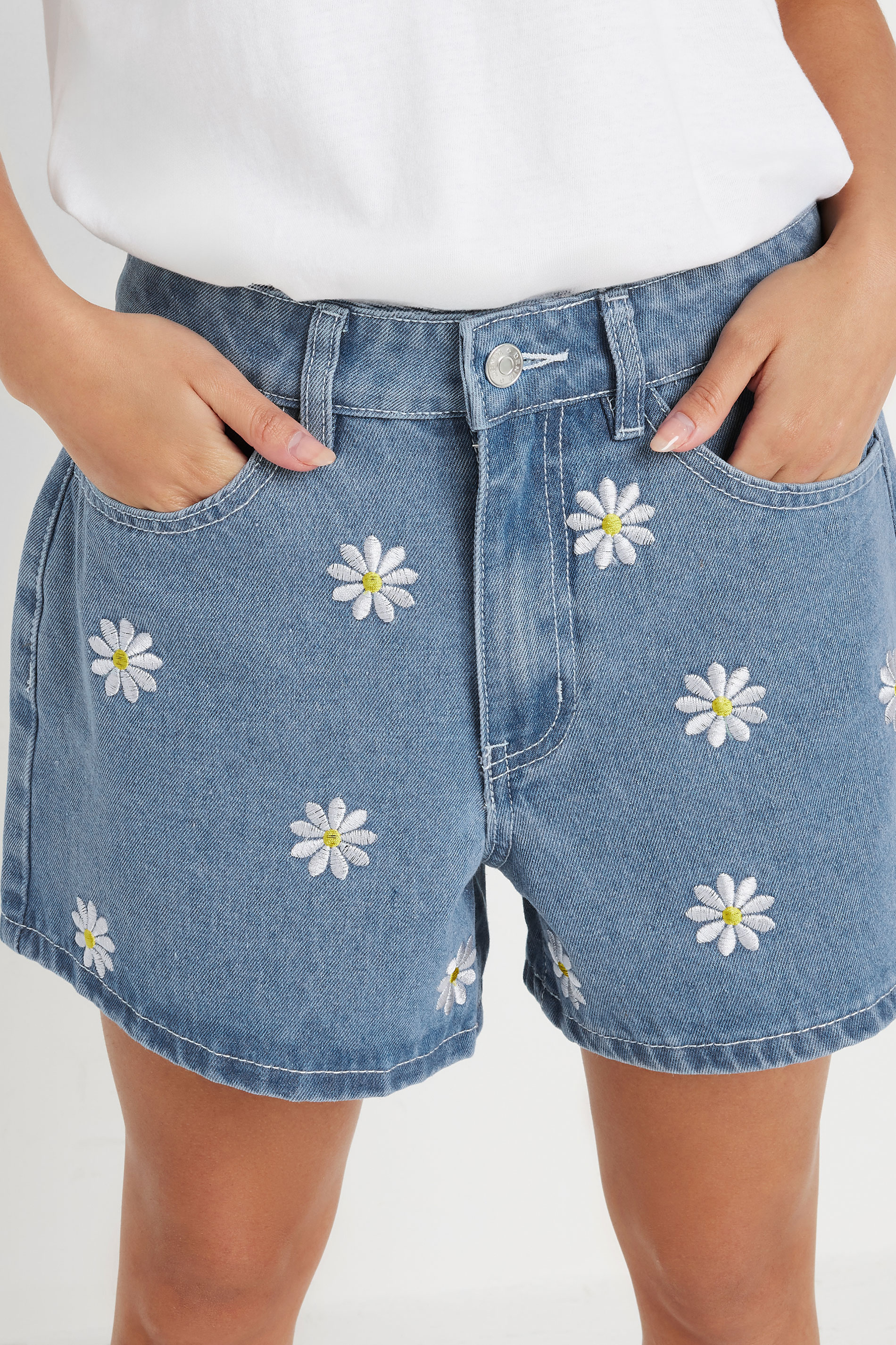 PixieGirl Petite Women's Blue Denim Daisy Embroidered Shorts | PixieGirl 5