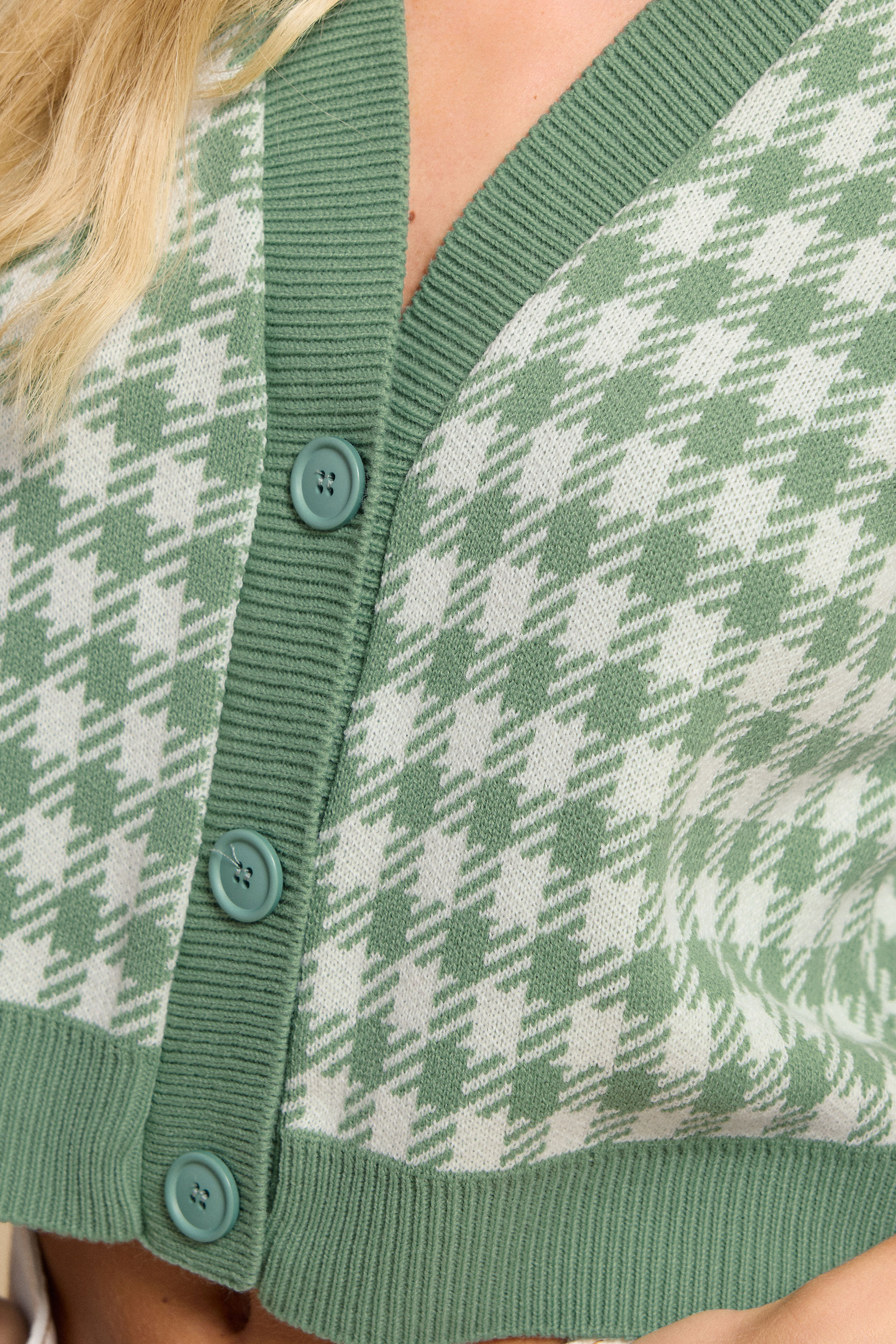 PixieGirl Petite Women's Green Knitted Gingham Cardigan | PixieGirl 4