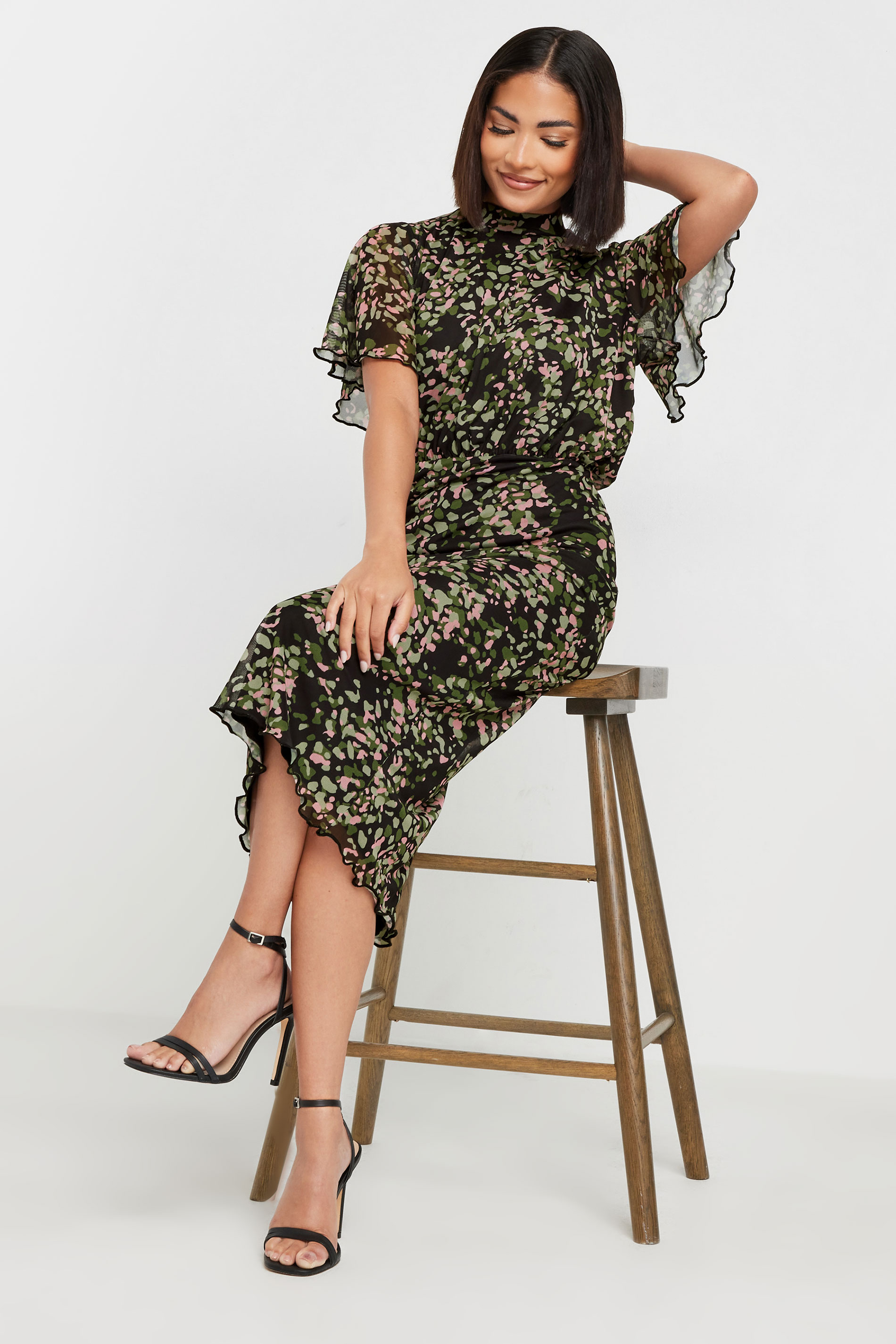 PixieGirl Petite Women's Black Abstract Animal Print Flutter Sleeve Dress | PixieGirl 1